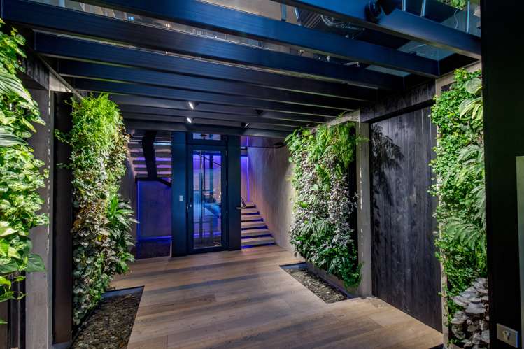 7 Saint Lukes Lane Queenstown_4