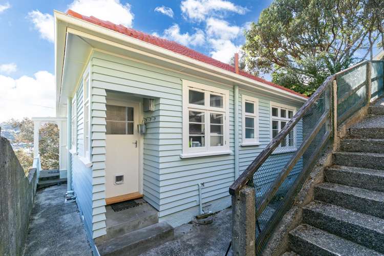 56 Totara Road Miramar_16