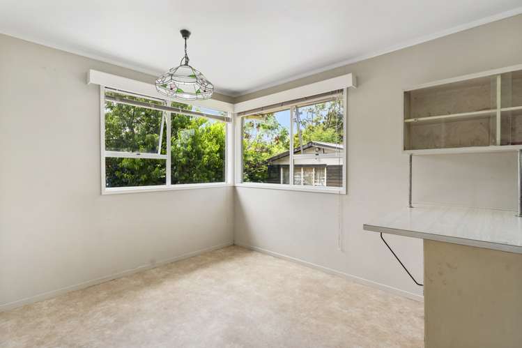 64 Harmel Road Glendene_5