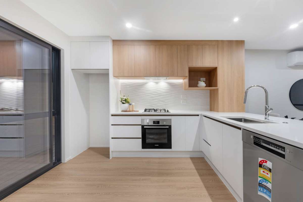 24A-F Roberts Road_3