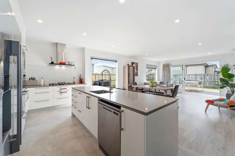 21 Tyler Davies Drive Red Beach_7