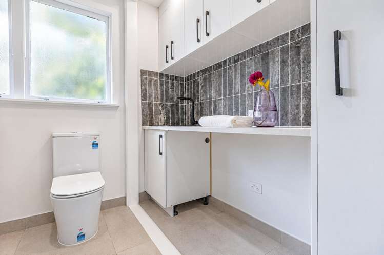 2/13A Frost Road Mount Roskill_16