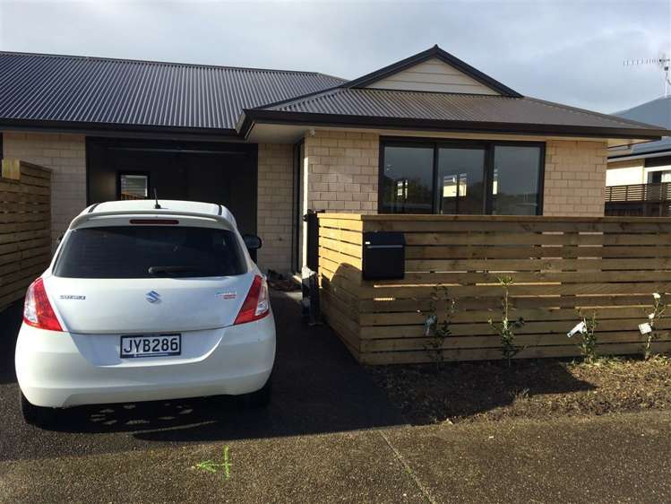 6 Askew Lane Pyes Pa_13