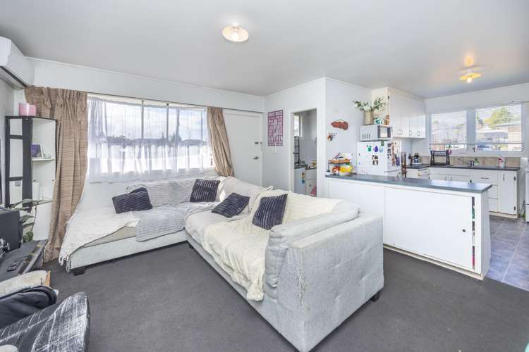 1-3/76 Tawa Street Melville_15