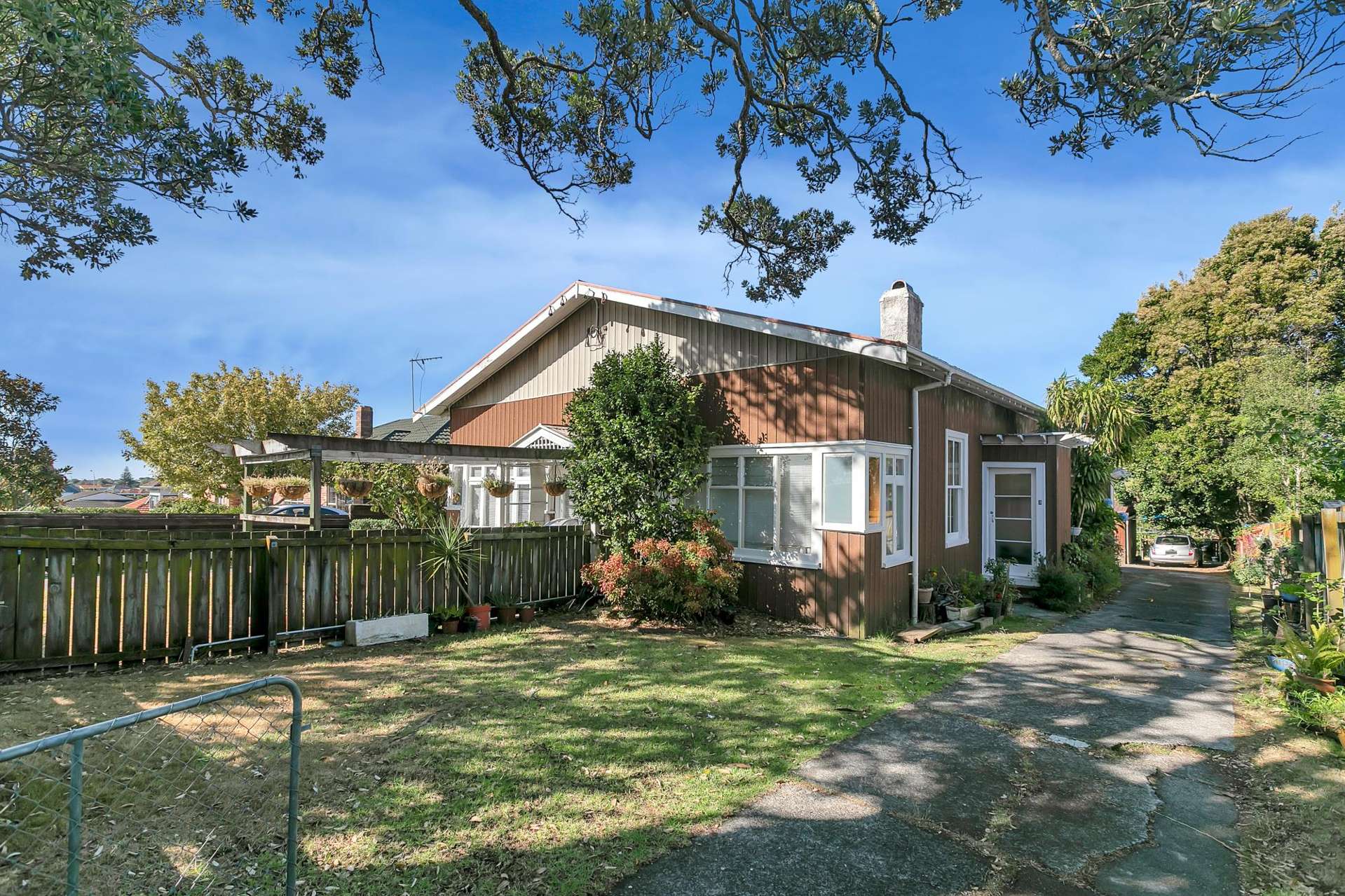 327 Mount Albert Road Wesley_0