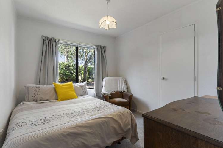 201 Carnoustie Drive Wattle Downs_11