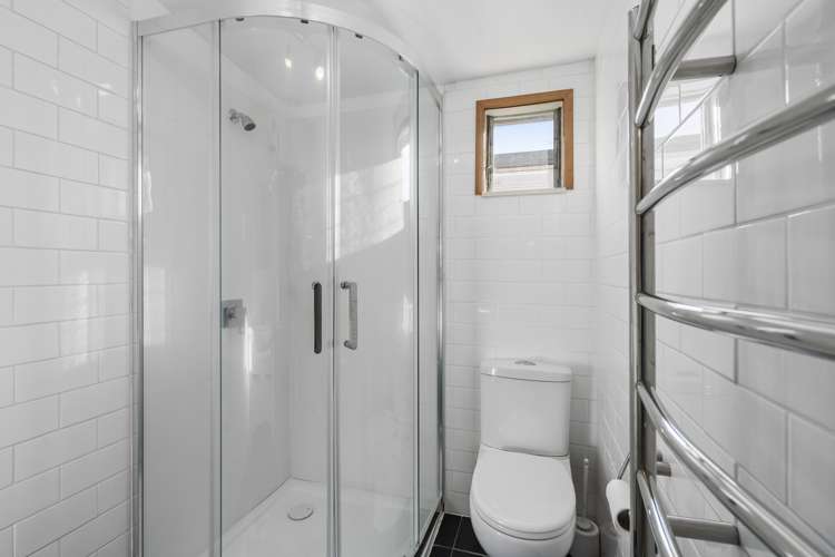 38 Daniell Street Newtown_9