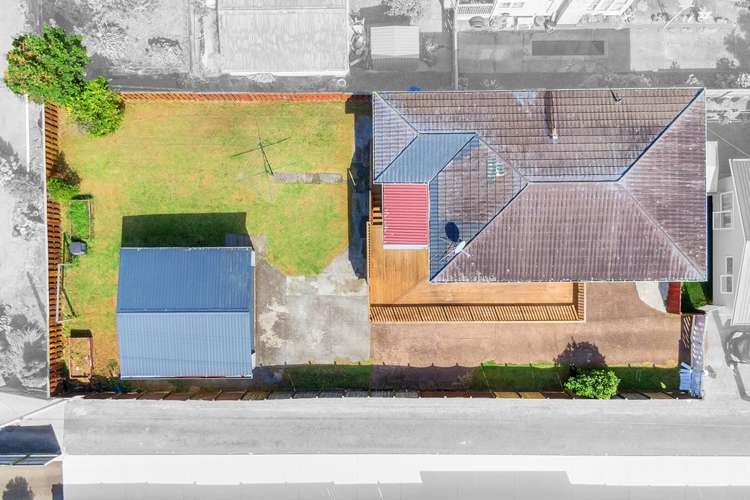 2/12 House Avenue Mangere Bridge_17