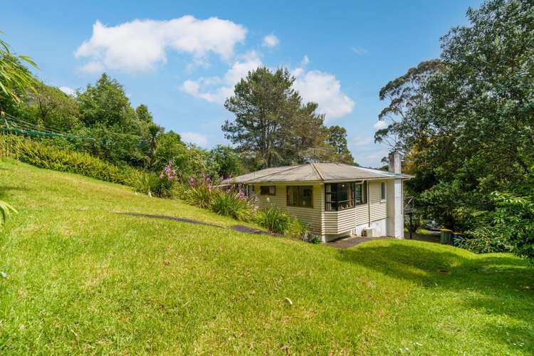 48 Derwent Crescent Titirangi_18
