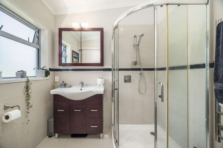 18 Exeter Place Tihiotonga_8