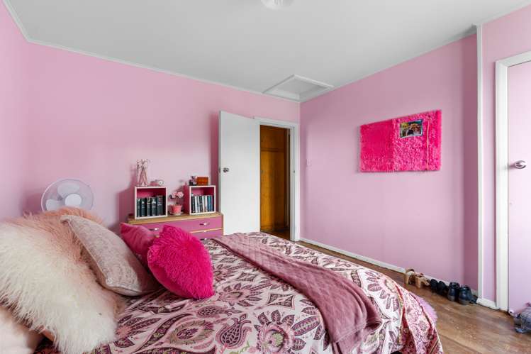 3 Renfrew Place Highbury_10