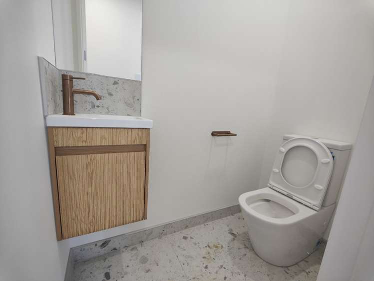 8A Crescent Hill 10690_11