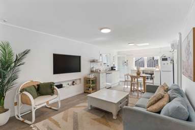 1/42 Forrest Hill Road_3