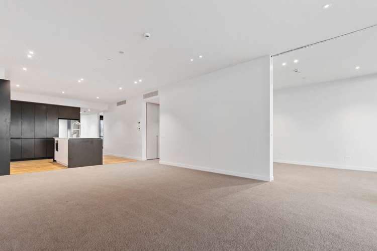 803/141 Pakenham Street West City Centre_17