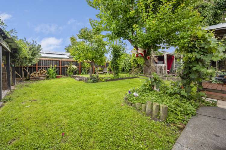 720 Kowhai Street Mahora_8