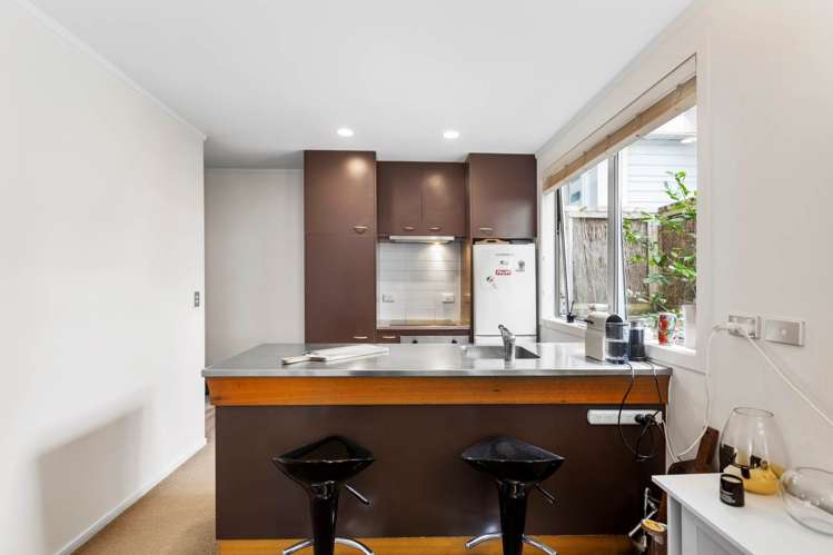 7/3 Wagener Place Mount Albert_12