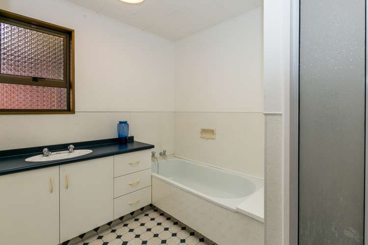 92 Freyberg Avenue Tamatea_11