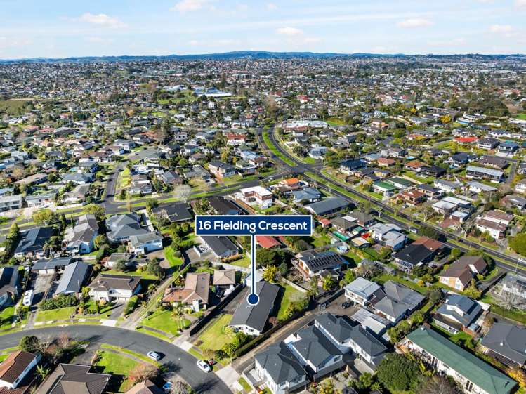 16 Fielding Crescent Farm Cove_19