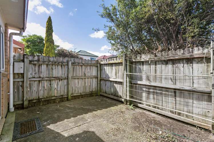 34 Erne Crescent East Tamaki_25