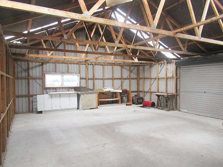 27 Moore Crescent Carterton_14