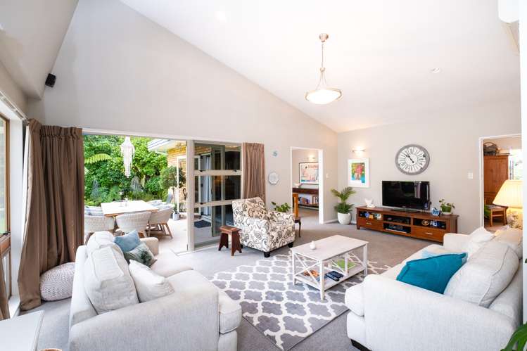 8 Ngarimu Crescent Taradale_5