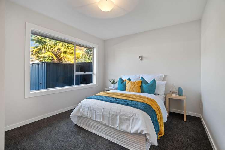 1/8 Hythe Lane Saint Martins_14