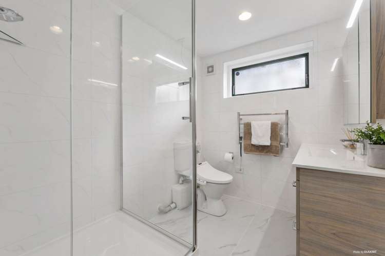 16 Thomas Rea Place Te Atatu South_13