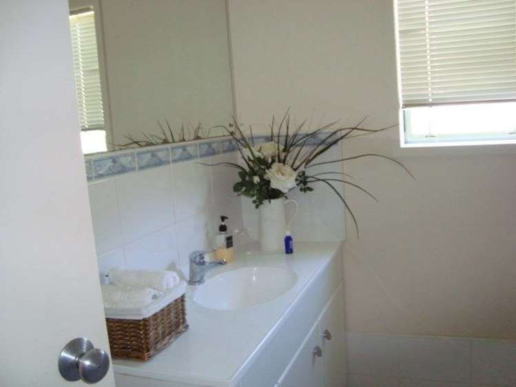 1/46d Salisbury Road Birkdale_9