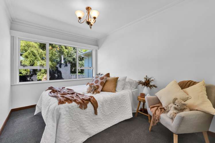 15 Rimu Street Strandon_13