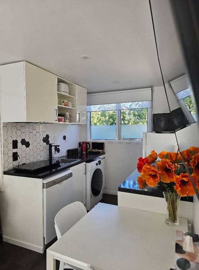 Address withheld Sunnynook_1