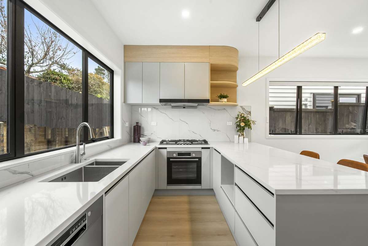 106 Langana Avenue_4