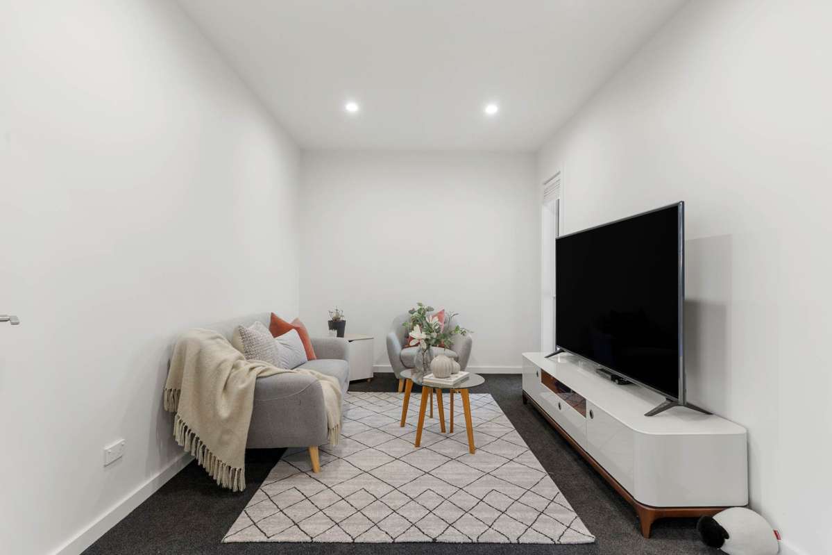 88 Hayfield Way_3