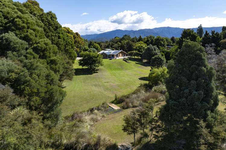 96 Fraser Road Rangihaeata_26