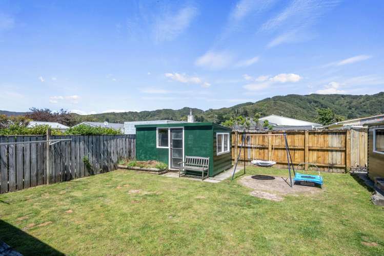 13 Wetherby Grove Wainuiomata_14
