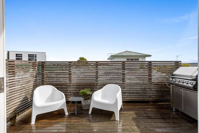1/74 College Road Northcote_4