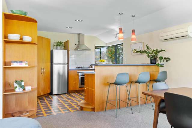 20b Watts Road Fernhill/Sunshine Bay_4