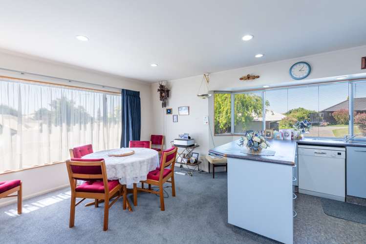 20 Rochfort Drive Richmond_15