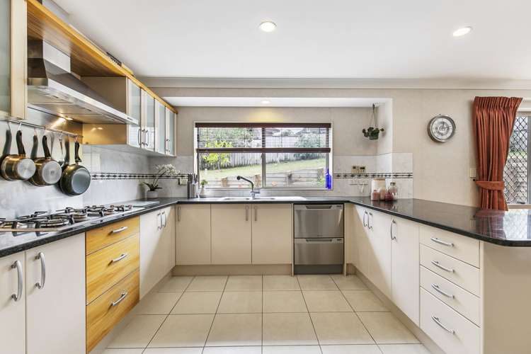 6 Bejoy Rise East Tamaki Heights_8