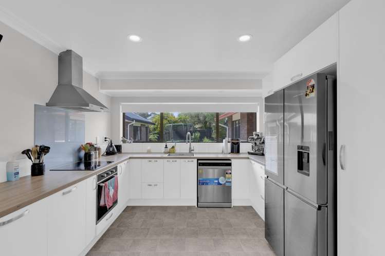 4 Sharpley Place Chartwell_8