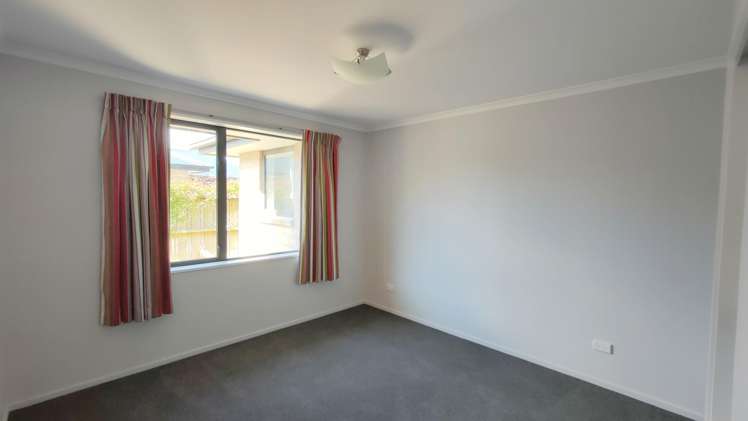 C/32 Lowe Street Avenal_9