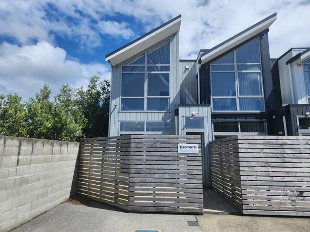 A Fantastic Opportunity in Tawa - Act Fast!