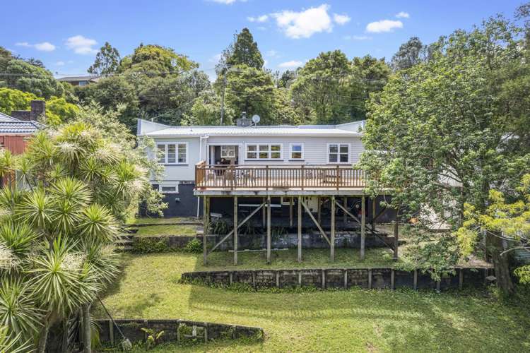 234 Godley Road Titirangi_16