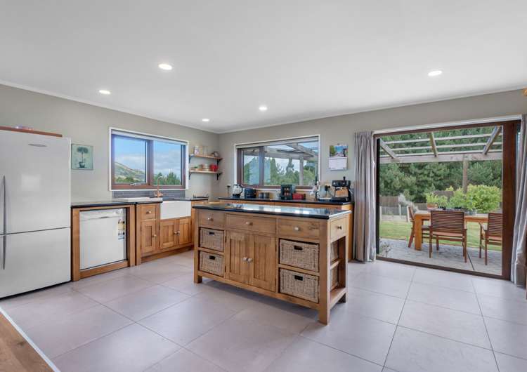 258 Chain Hills Road Chain Hills_12