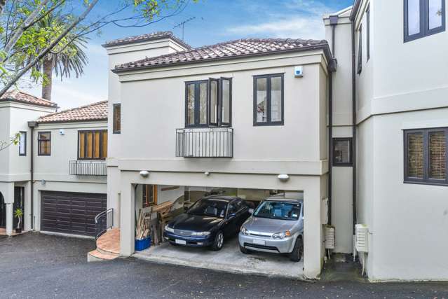 2/9 Birdwood Crescent Parnell_1