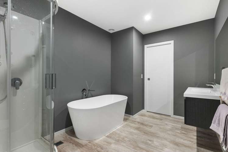 6/41 Main Road Wainuiomata_18