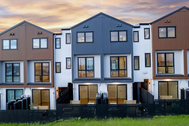 9/2 Reeves Road Pakuranga_2