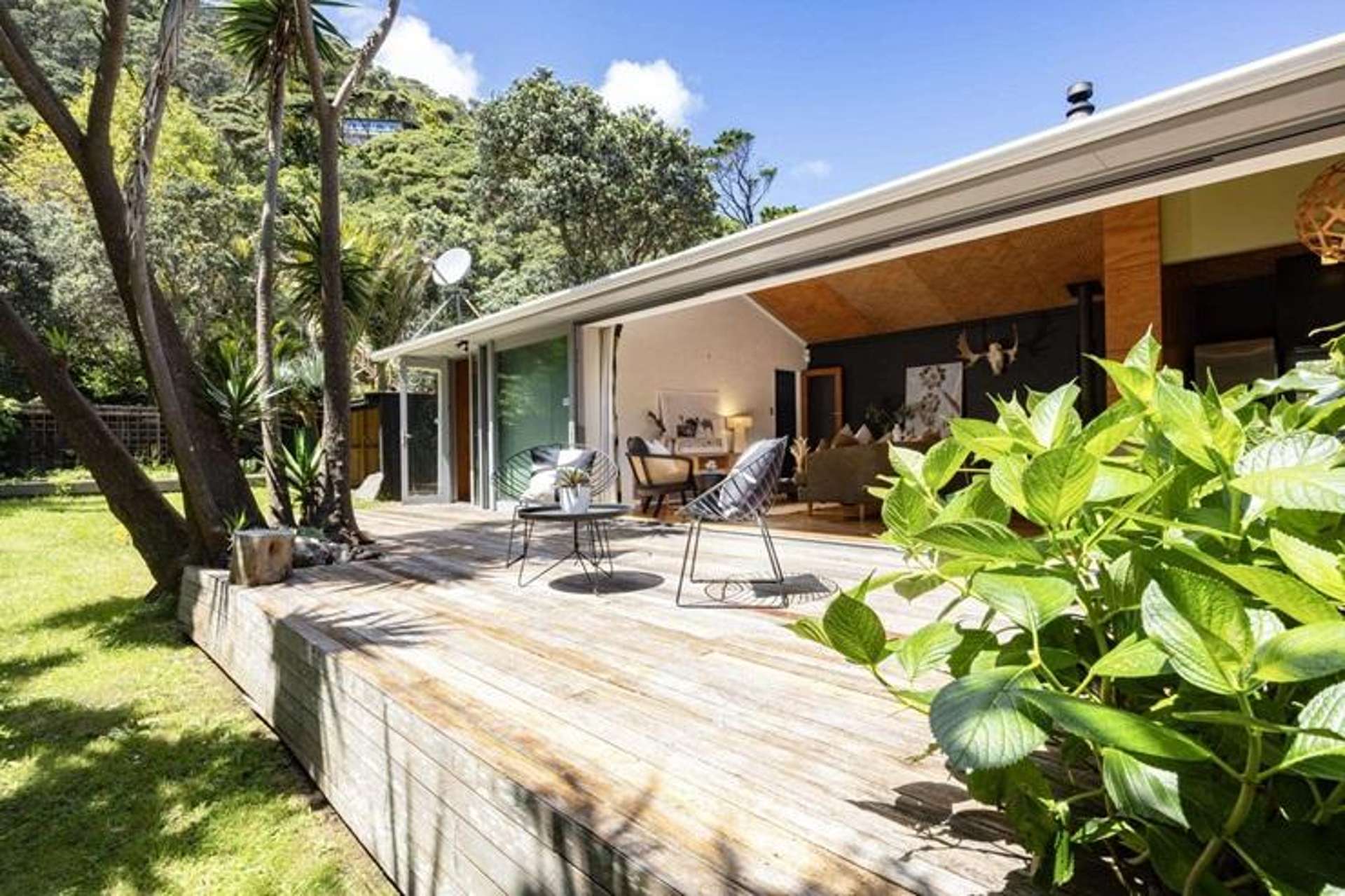 Whale Rider director quietly sells her West Auckland bach