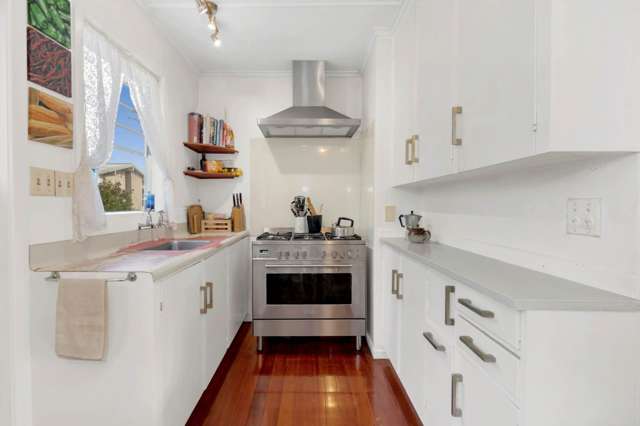 1A Fourth View Avenue Beachlands_3