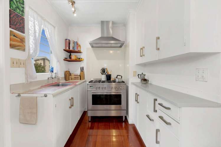 1A Fourth View Avenue_3