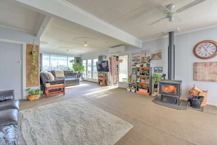 25 Burns Street Mataura_11